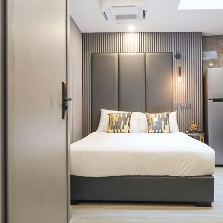 R Residences シンガポール エクステリア 写真