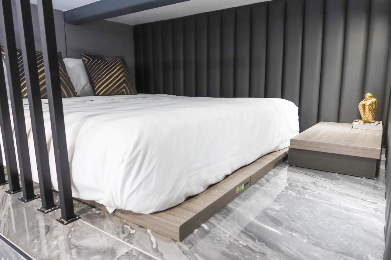R Residences シンガポール エクステリア 写真