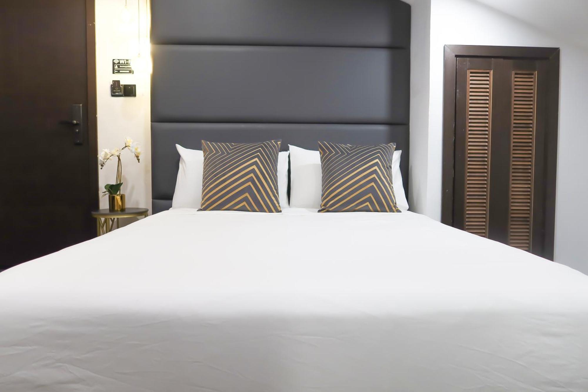 R Residences シンガポール エクステリア 写真